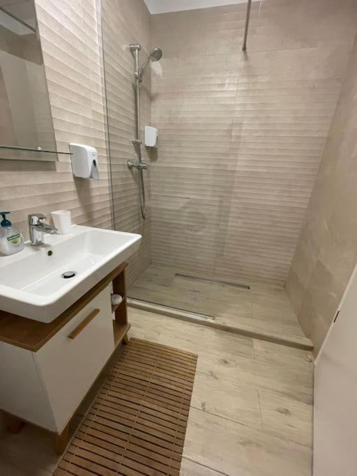 Brasov, Coresi - Weekly And Monthly Special Offers Appartamento Braşov
